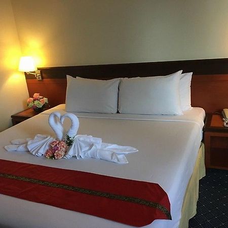 Hatyai Golden Crown Hotel Хатъяй Экстерьер фото