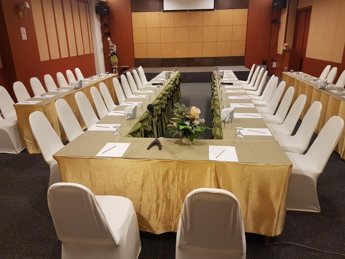 Hatyai Golden Crown Hotel Хатъяй Экстерьер фото